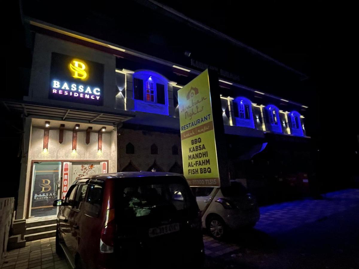 Bassac Residency Hotel Changanacheri Luaran gambar